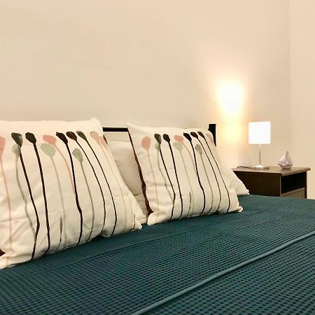Delizioso Appartamento In Zona Centrale Формия Экстерьер фото